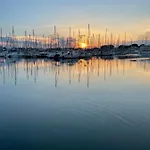 Vue Port, Parking Prive, Terrasse, Clim
